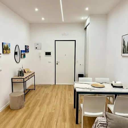 Apartamento Housesea 21 Bari