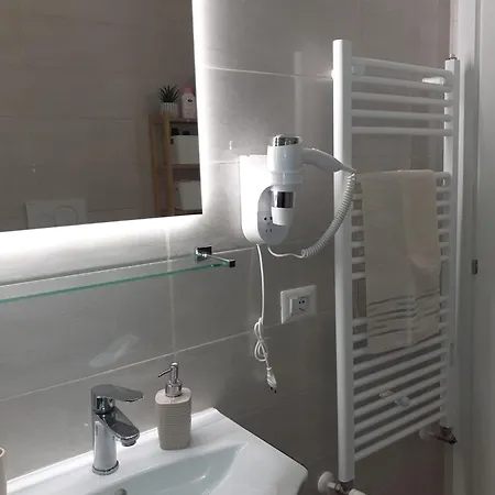 Apartment Housesea 21