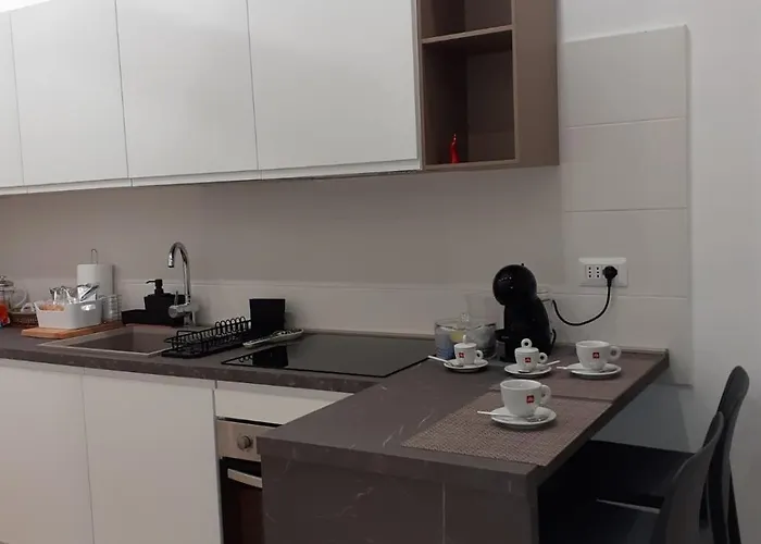 Apartment Housesea 21